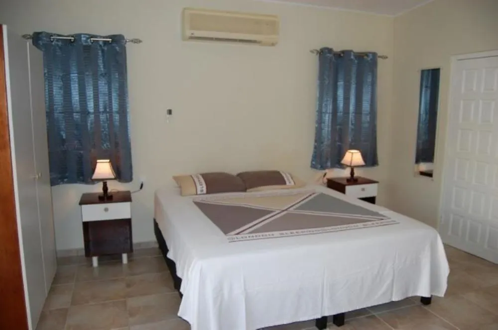 Wayaca Mini Resort Curacao Apartment Willemstad